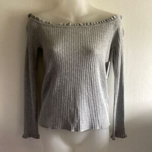 long sleeve crop top sweater